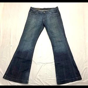 Woman’s citizens jeans